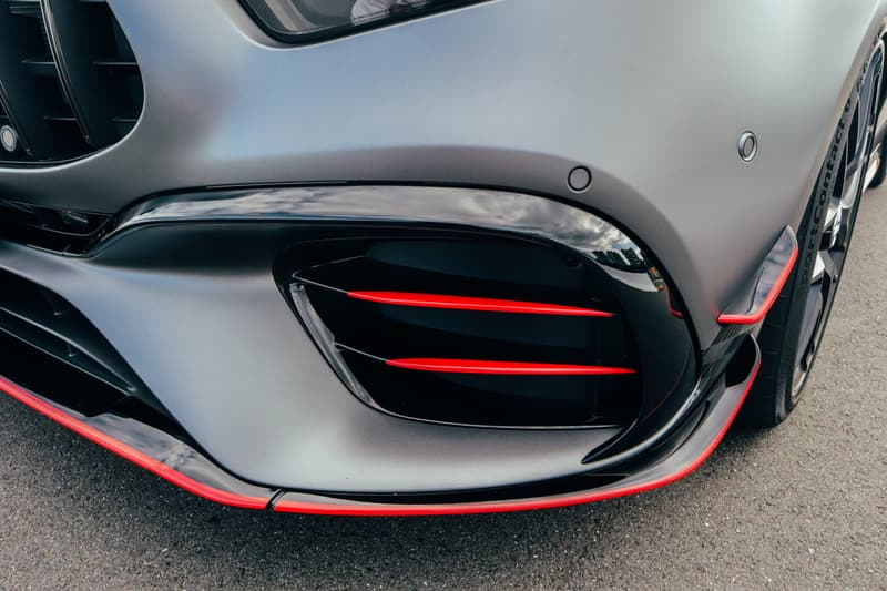 Hypebeast 实测 Mercedes-AMG A 45 S 4MATIC+ 终极性能钢炮