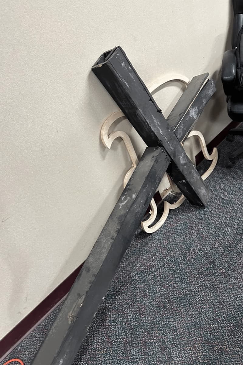 Kanye West 試聽會《Donda》童年居所展開拍賣