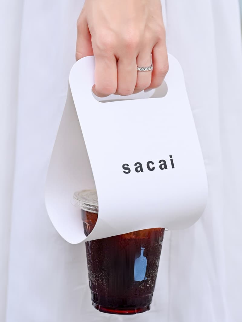 sacai 携手 Blue Bottle Coffee 推出迷你咖啡站