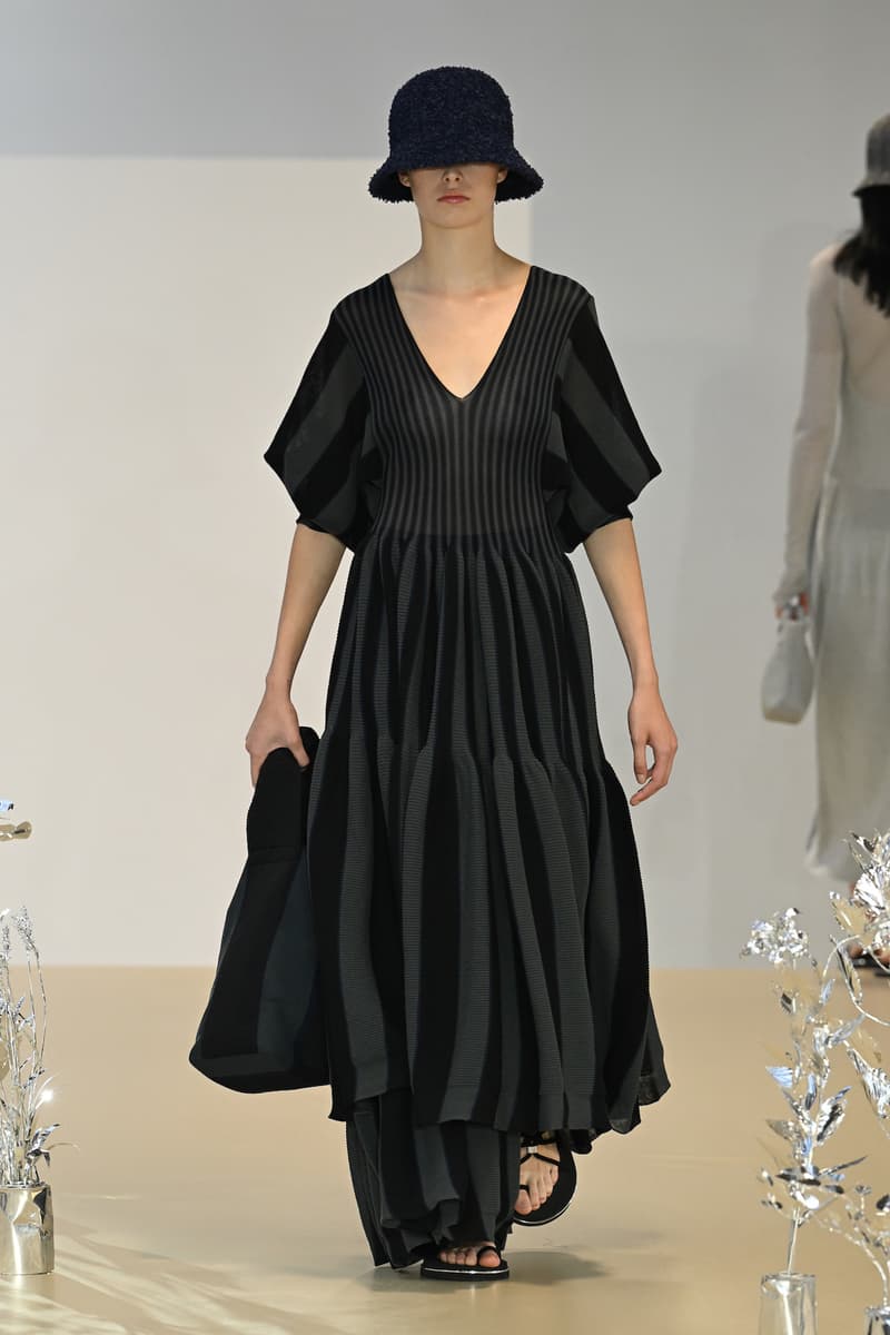 CFCL 于巴黎时装周发布 2024 春夏 VOL.7 系列