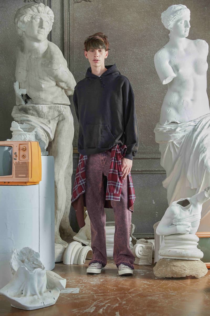 以《猜火车》为主题，2/F CINEMA 正式发布 2023 秋冬系列