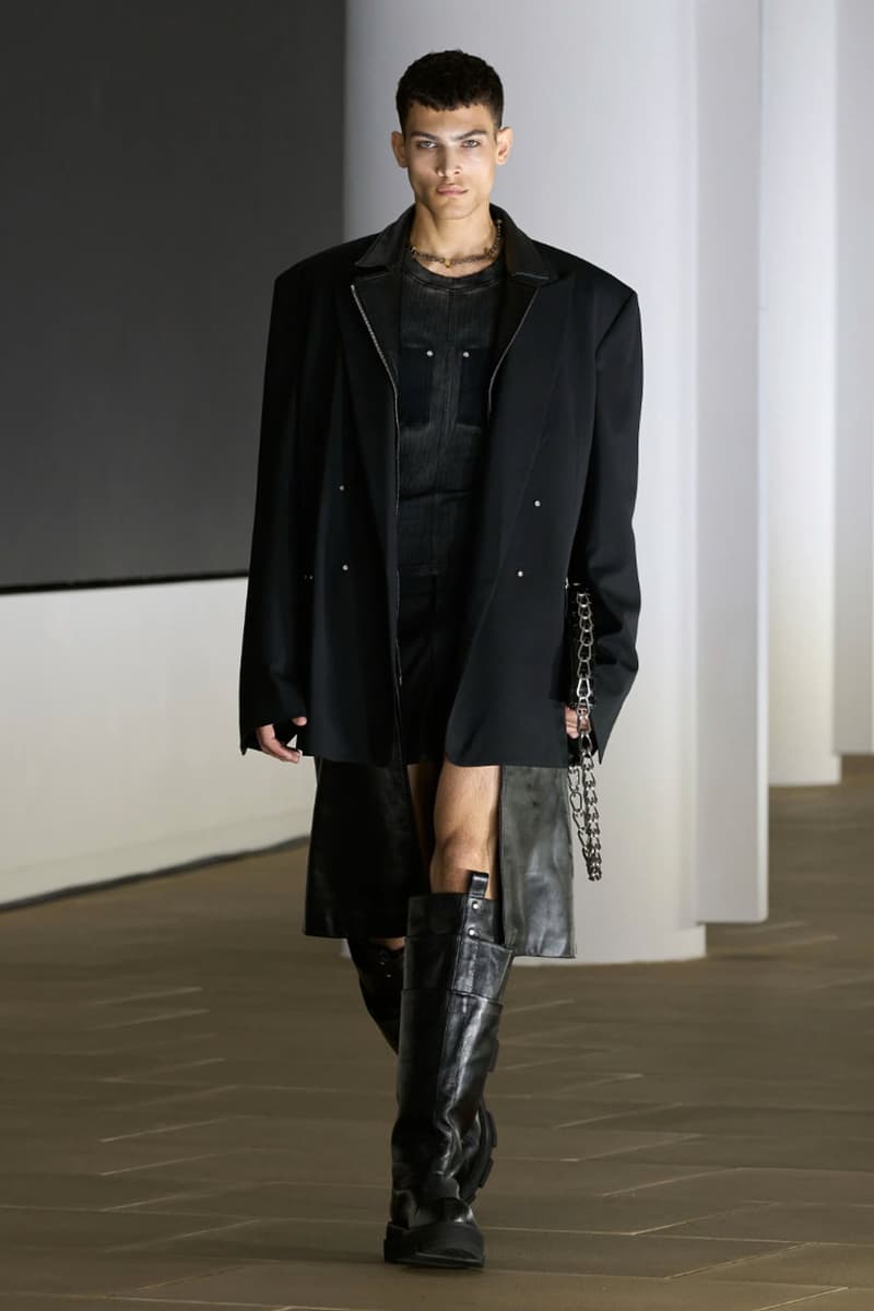 Dion Lee 正式發表 2024 春夏系列大秀