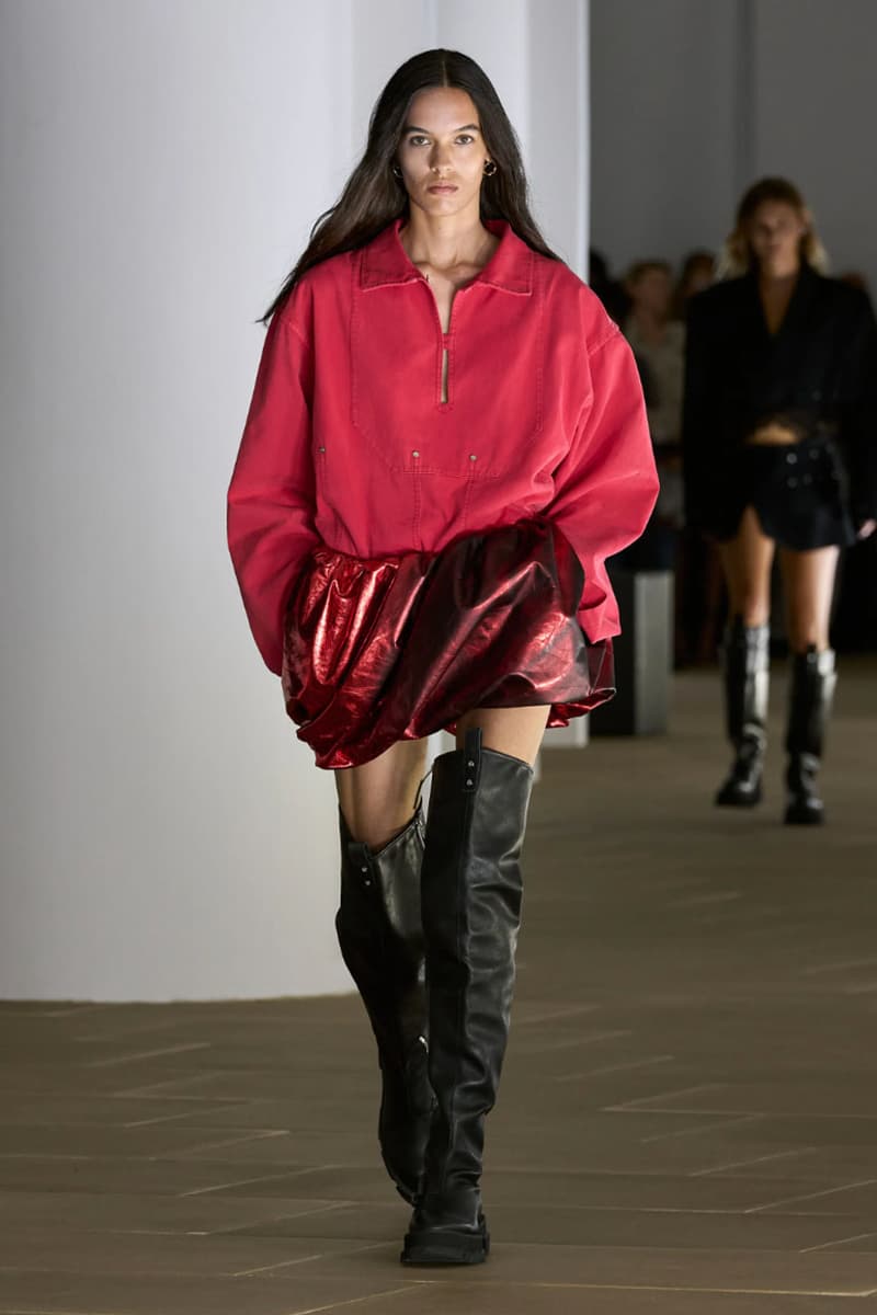 Dion Lee 正式發表 2024 春夏系列大秀