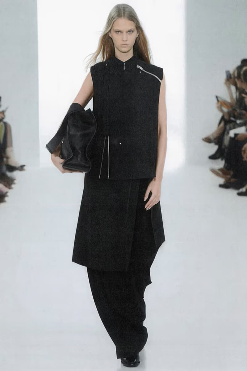 HELIOT EMIL 正式發佈 2024 春夏系列大秀