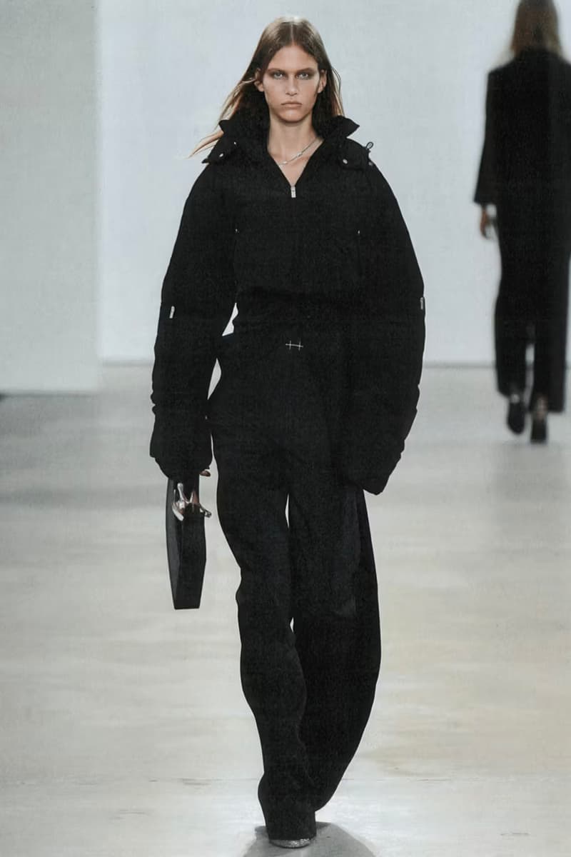 HELIOT EMIL 正式發佈 2024 春夏系列大秀