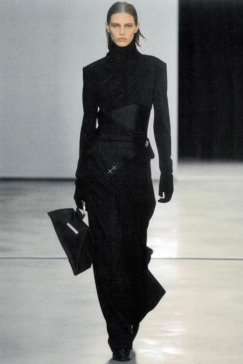 HELIOT EMIL 正式發佈 2024 春夏系列大秀