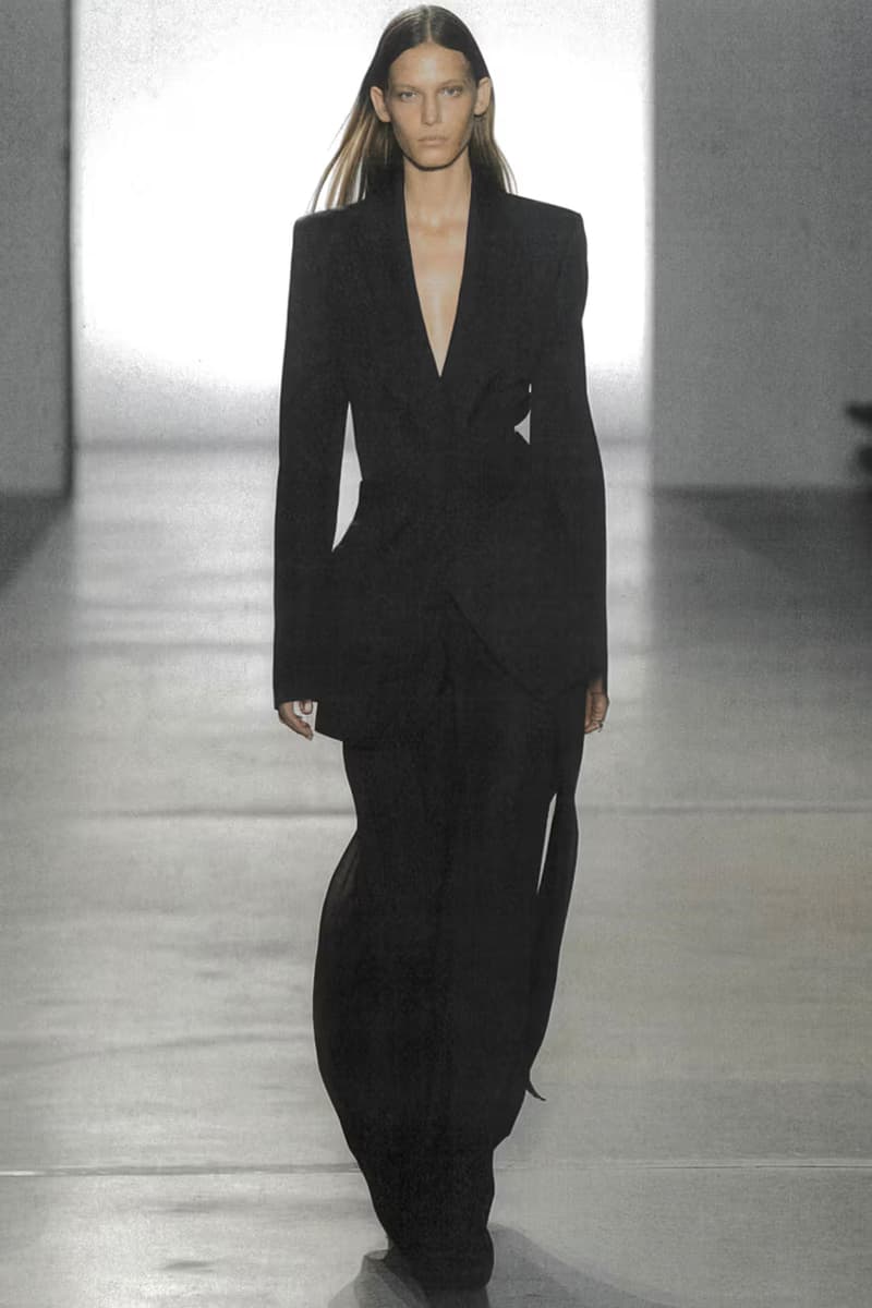 HELIOT EMIL 正式發佈 2024 春夏系列大秀