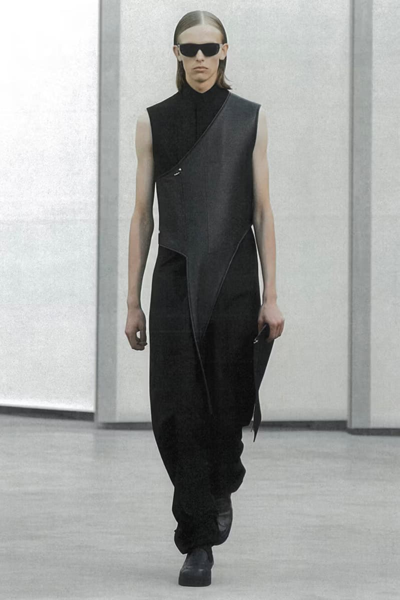 HELIOT EMIL 正式發佈 2024 春夏系列大秀