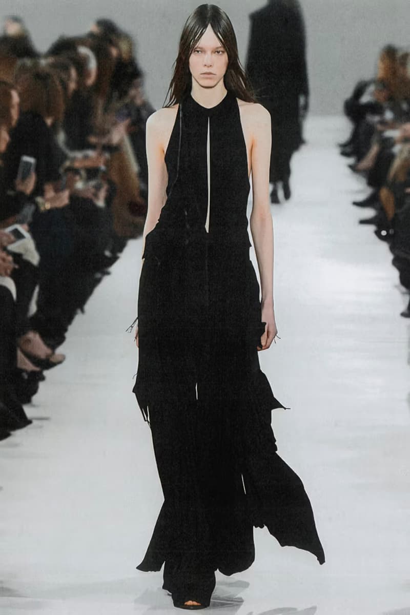 HELIOT EMIL 正式發佈 2024 春夏系列大秀