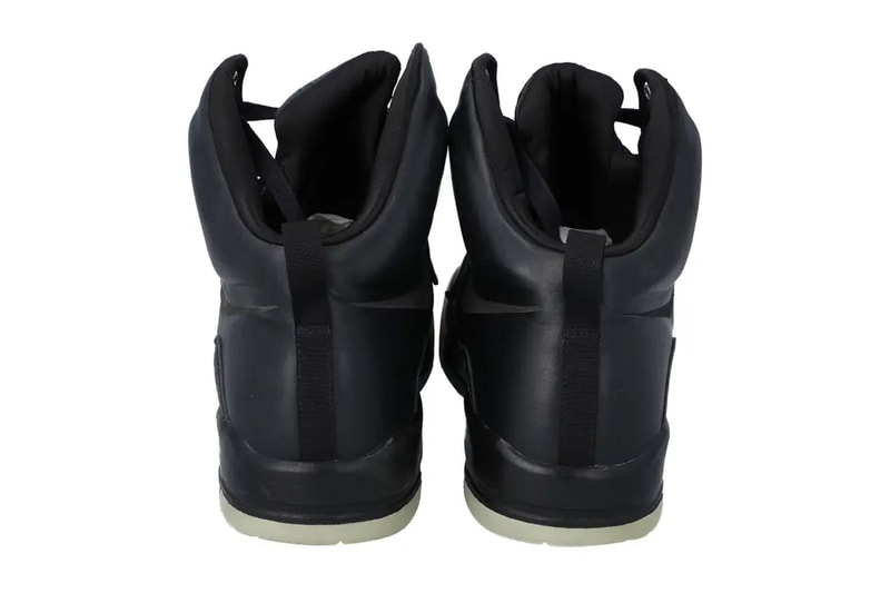 影響力大不如前？Kanye West 曾着用的 Nike Air Yeezy 拍賣價下跌 90%