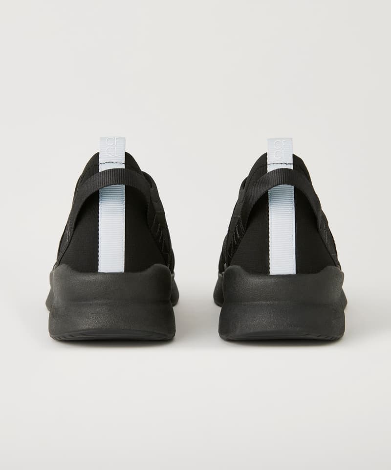 CFCL 携手 ASICS 推出全新 GEL-LYTE III CM 1.95 联名系列