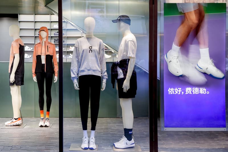 Roger Federer 参观 On 上海新天地店