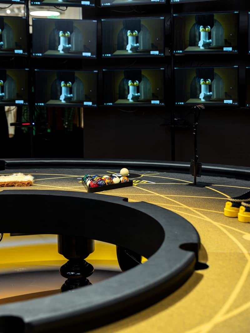 走进 UGG x STAFFONLY「酒神」灵感碰球竞技馆