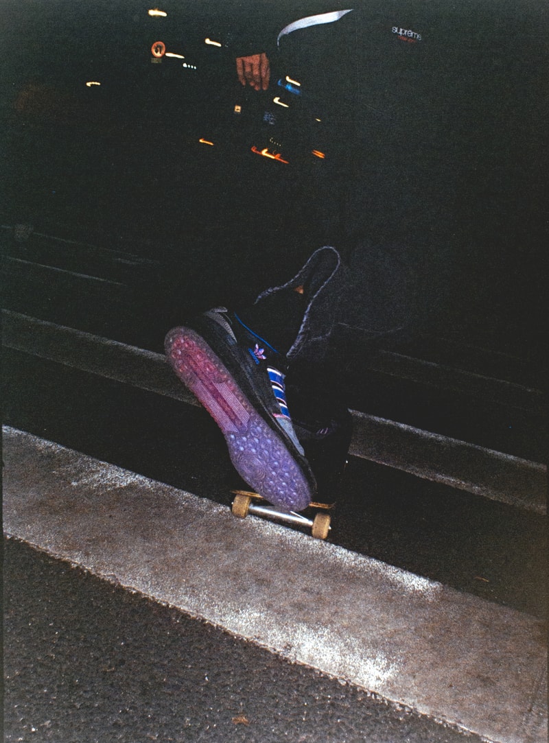 adidas Originals 与 AVENUE & SON 推出第二波合作系列