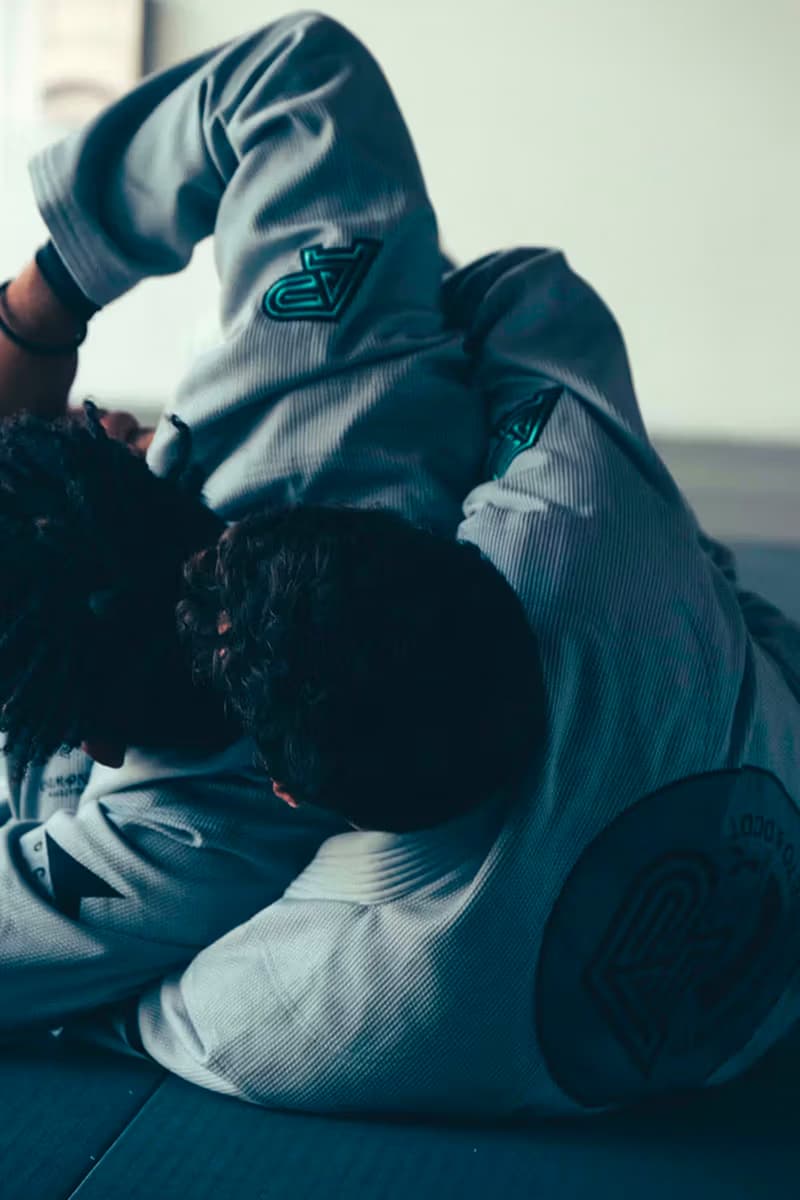 DESCENDANT 攜手 Albino & Preto 打造全新聯名系列「Unbeaten by Rain & Wind」