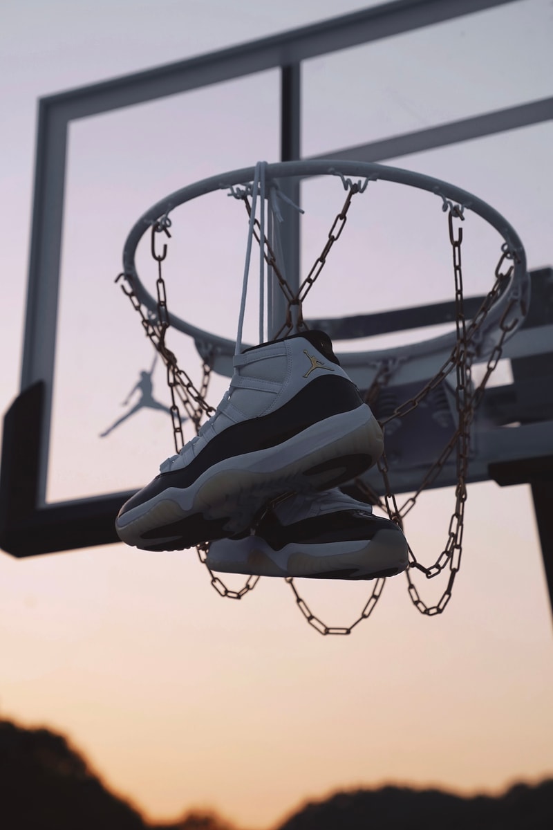 Xsneaker 于杭州打造「AIR JORDAN XI 」湖上球场