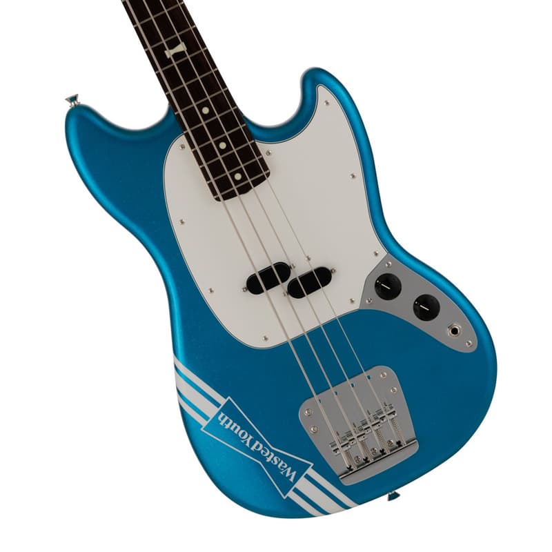 Fender 携手 VERDY 打造 WASTED YOUTH 限定版电吉他及贝斯