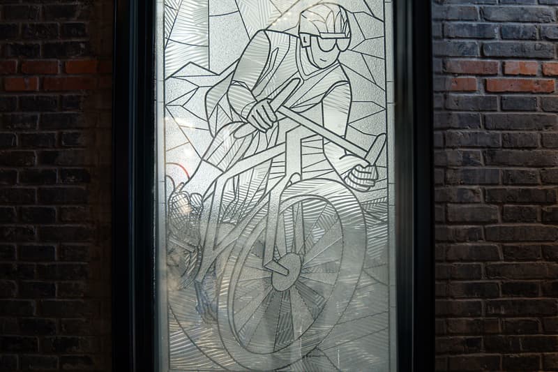 走进 DESCENTE 崭新 SHANGHAI 城市概念店