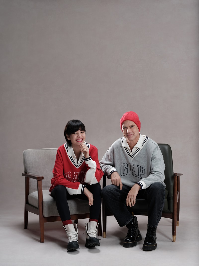 GAP 携手新锐本土设计师品牌 8ON8 推出龙年限定联名系列