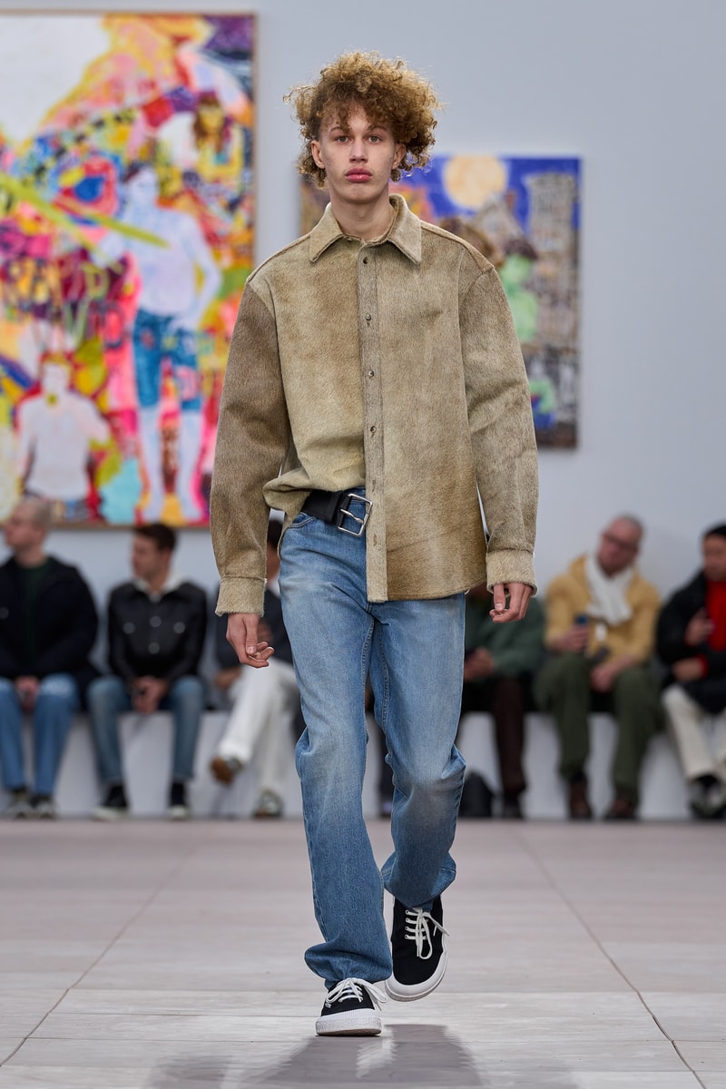 LOEWE 发布全新 2024 秋冬男装系列