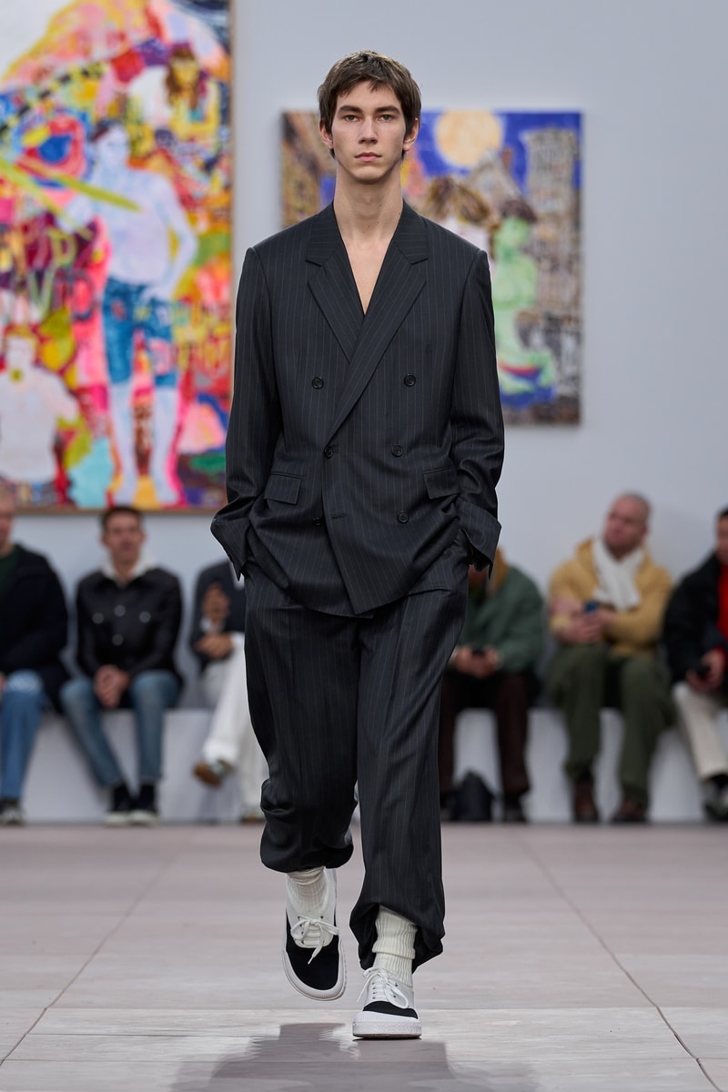 LOEWE 发布全新 2024 秋冬男装系列