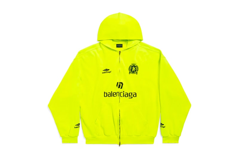 Balenciaga 發佈全新足球系列