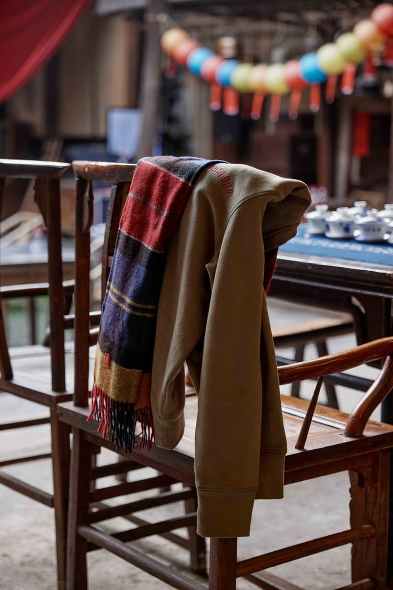 Barbour 推出 2024 龙年限定系列