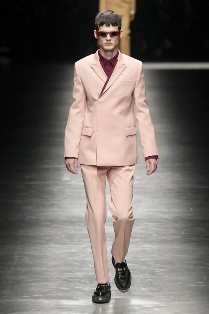 Sabato De Sarno 首次執掌 Gucci 2024 秋冬男裝時尚大秀《GUCCI ANCORA》