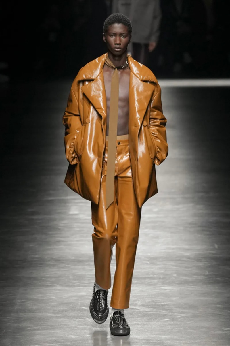Sabato De Sarno 首次執掌 Gucci 2024 秋冬男裝時尚大秀《GUCCI ANCORA》
