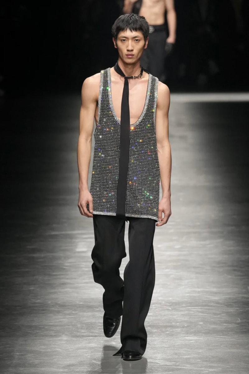 Sabato De Sarno 首次執掌 Gucci 2024 秋冬男裝時尚大秀《GUCCI ANCORA》