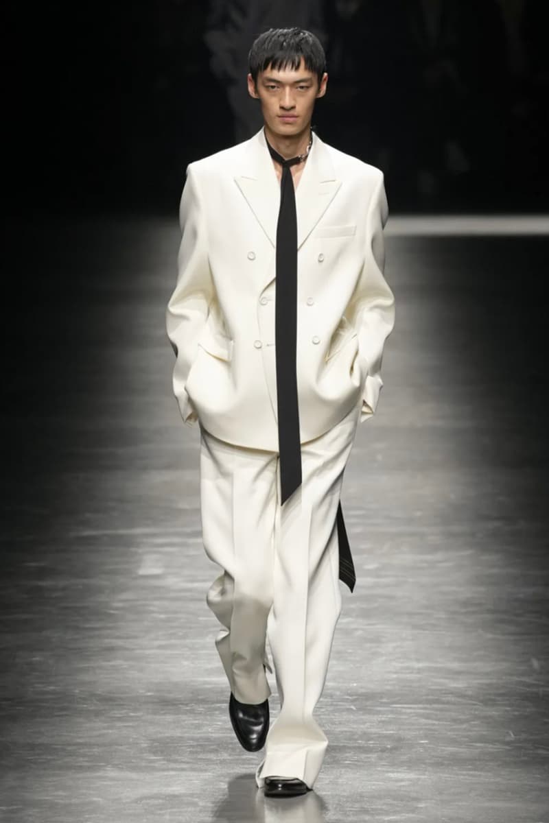 Sabato De Sarno 首次執掌 Gucci 2024 秋冬男裝時尚大秀《GUCCI ANCORA》