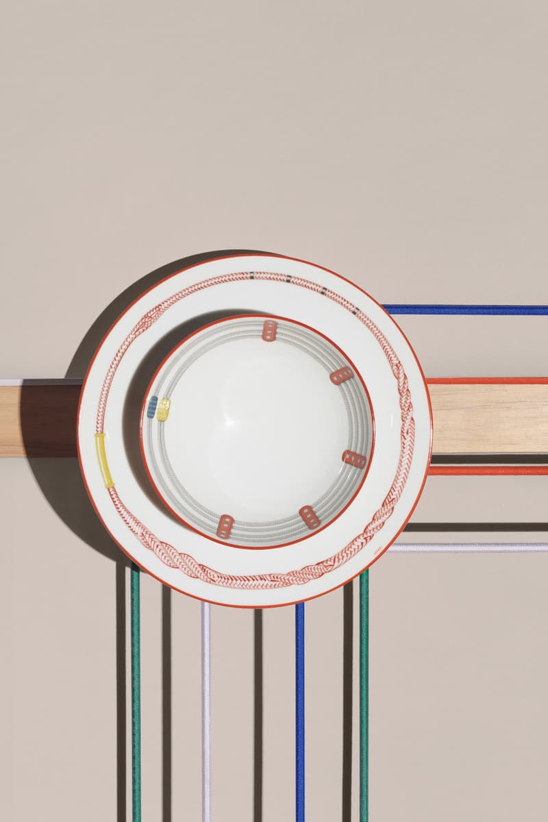 Hermès 推出全新 2024 Tressages équestres 餐瓷系列