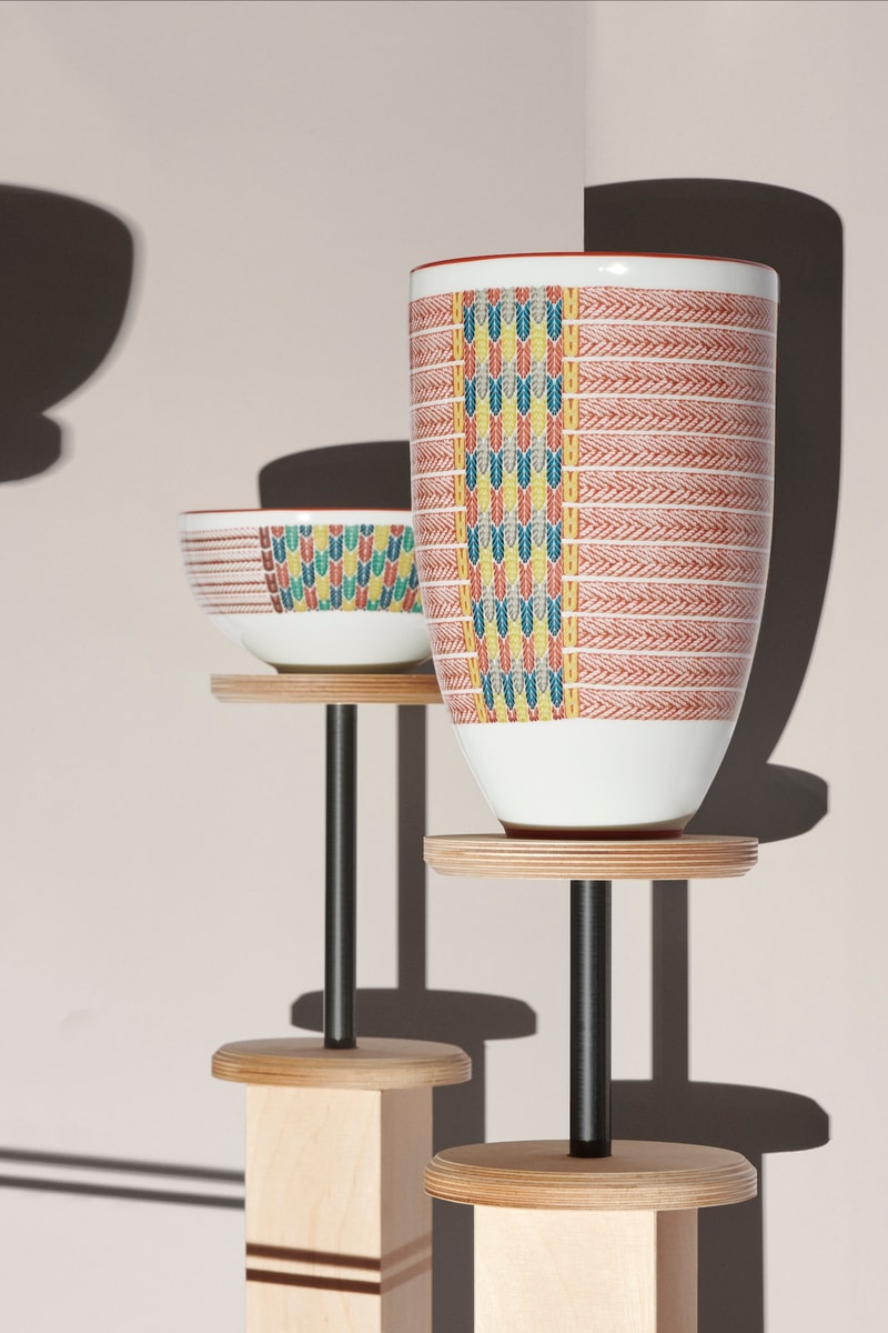 Hermès 推出全新 2024 Tressages équestres 餐瓷系列
