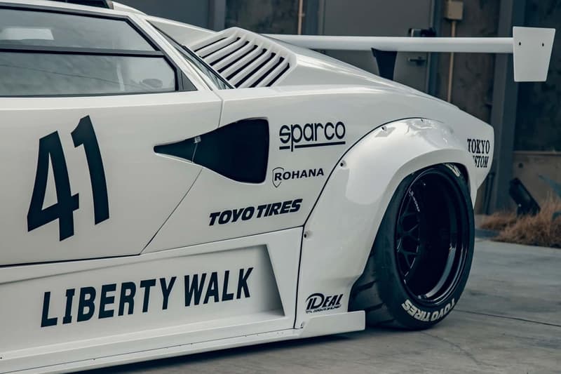 Liberty Walk 打造 Lamborghini Countach 全新寬體改裝車型