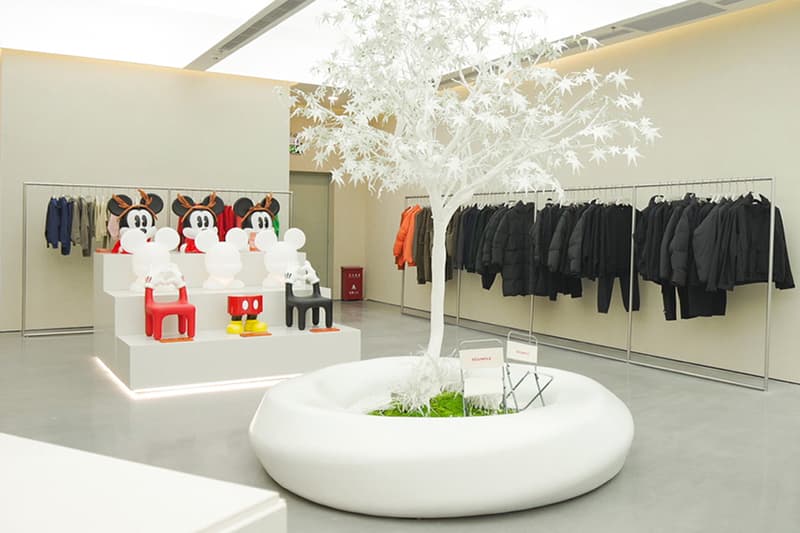 走进 RÈSIMPLE 深圳万象天地形象店