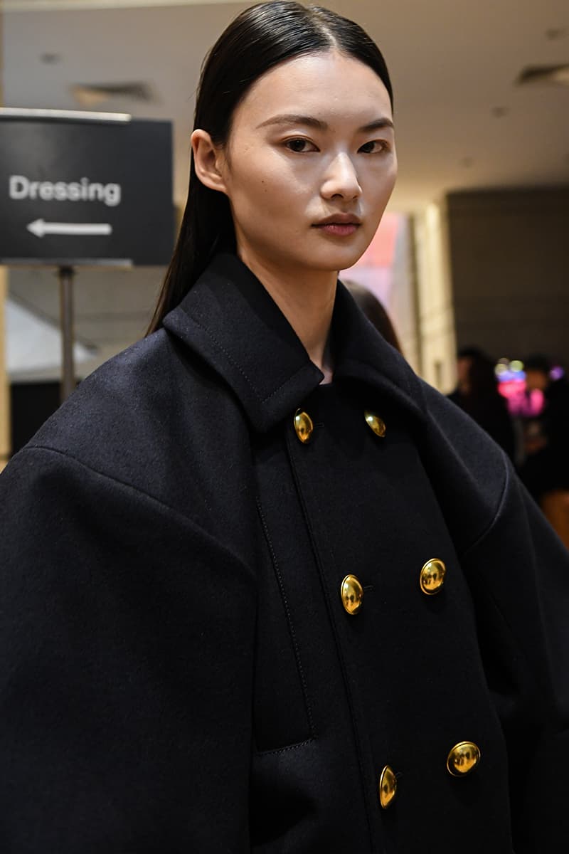 Hypebeast 獨家直擊 sacai 2024 秋冬系列大秀後台