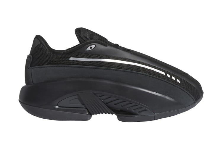 adidas Mad IIInfinity 全新配色「Carbon」登場