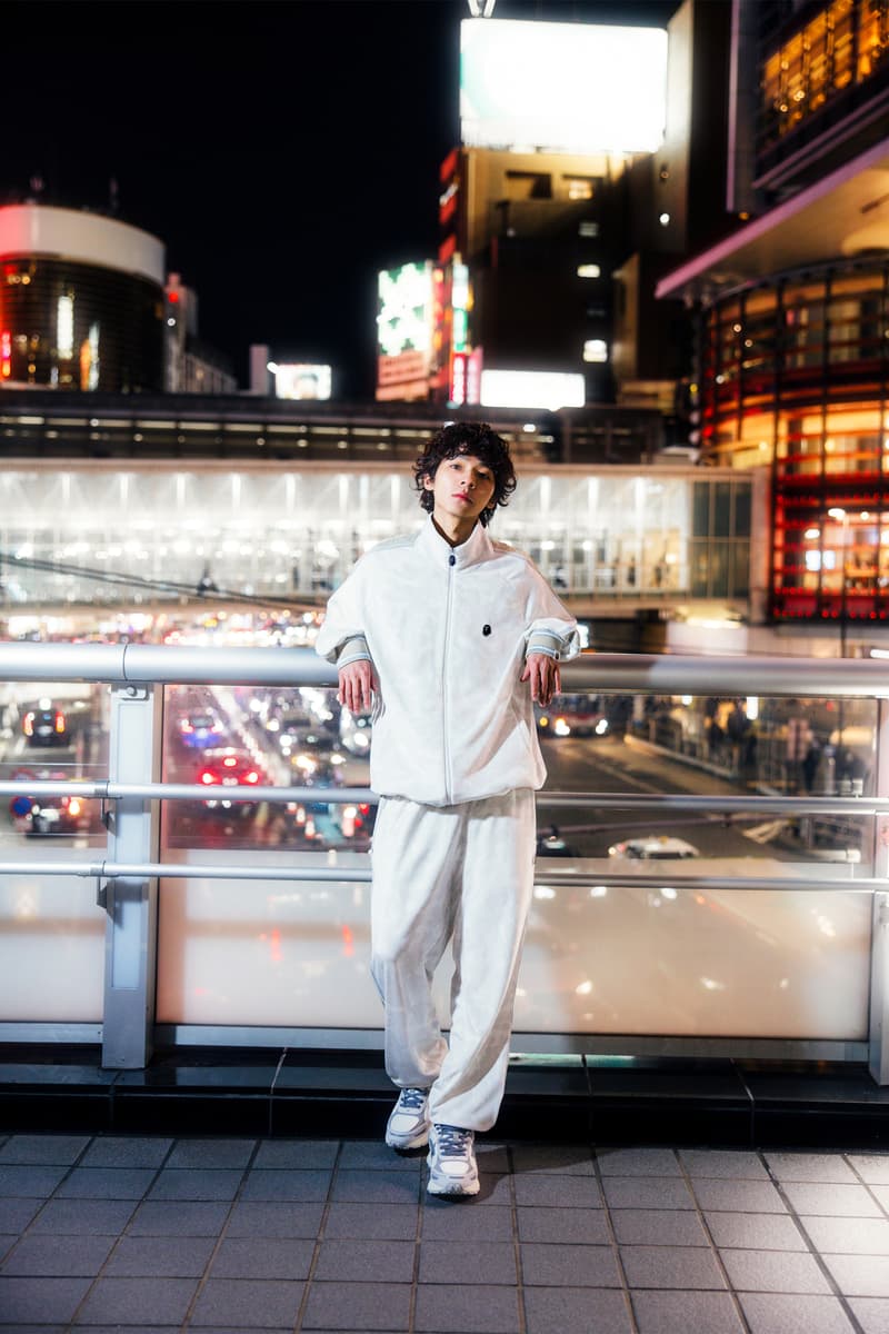 BAPE 推出全新运动鞋款 CROSS STA