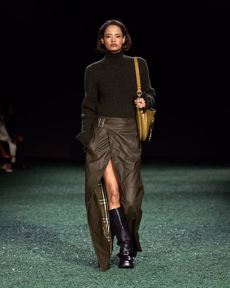 Burberry 2024 冬季系列大秀登場