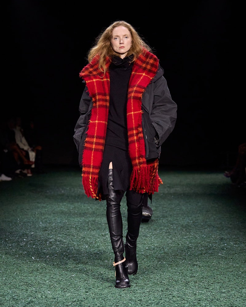 Burberry 2024 冬季系列大秀登場