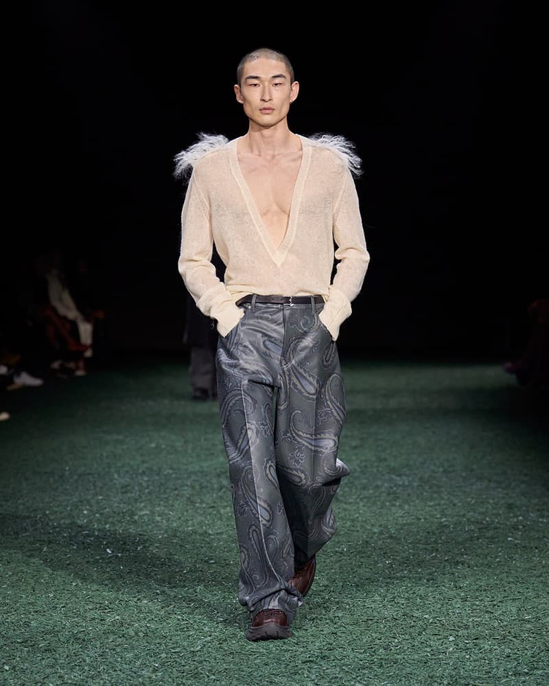 Burberry 2024 冬季系列大秀登場