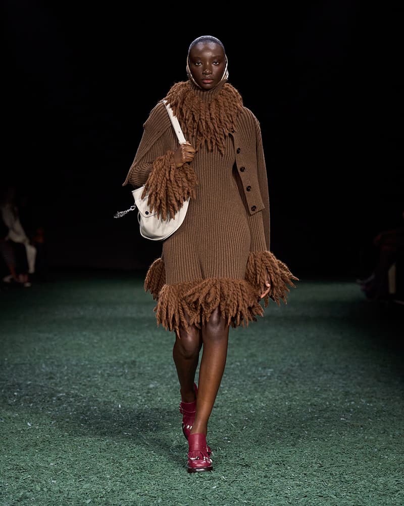 Burberry 2024 冬季系列大秀登場