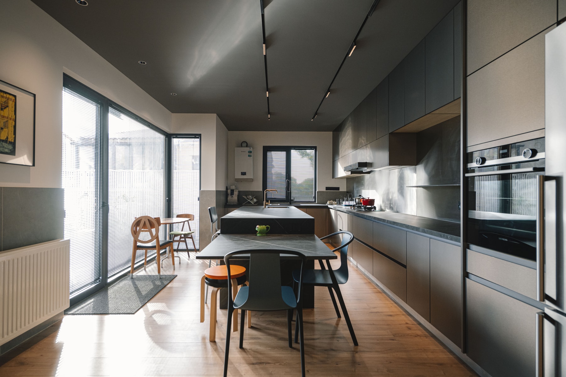 Hypebeast Visits: 艺术家张权