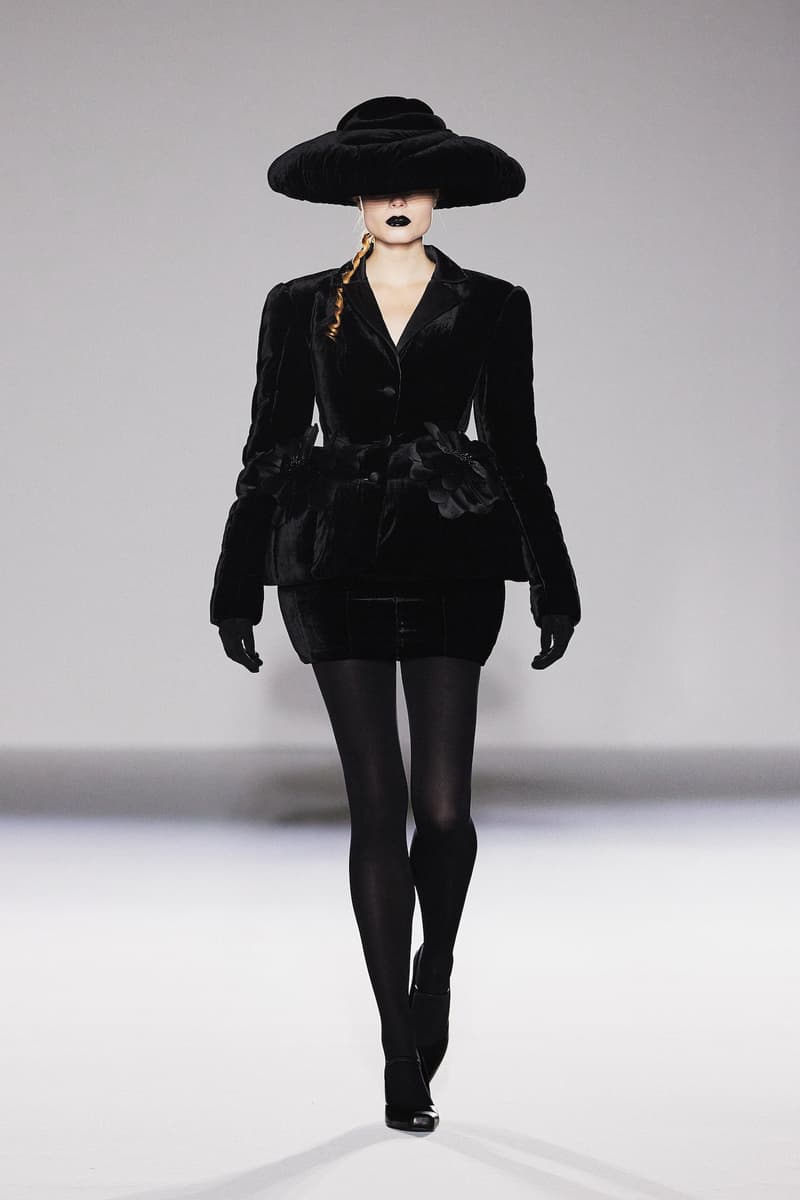 CHENPENG 于巴黎发布 2024 秋冬系列 