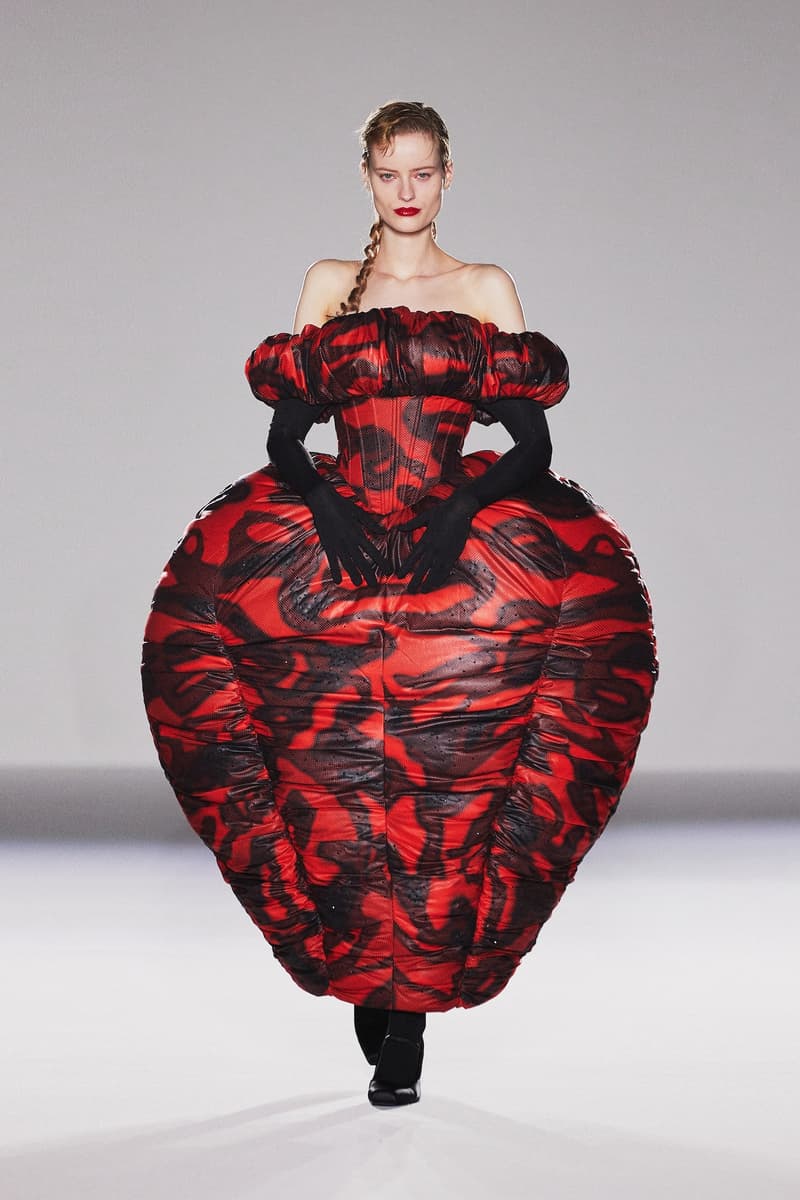 CHENPENG 于巴黎发布 2024 秋冬系列 