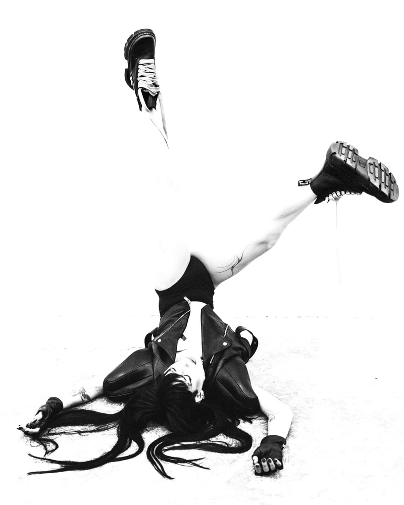 Dr. Martens x Rick Owens 最新聯名鞋款登場