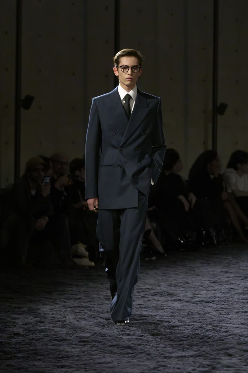 SAINT LAURENT 发布 2024 冬季男装系列