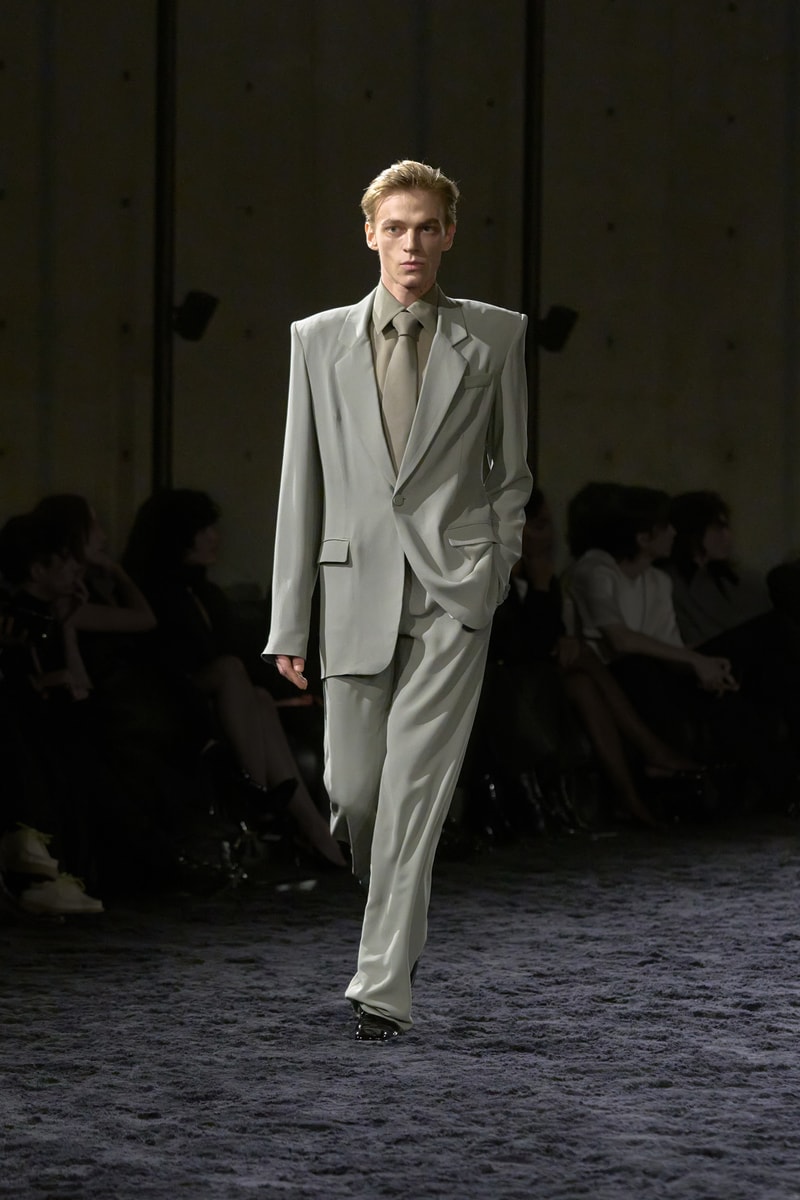 SAINT LAURENT 发布 2024 冬季男装系列