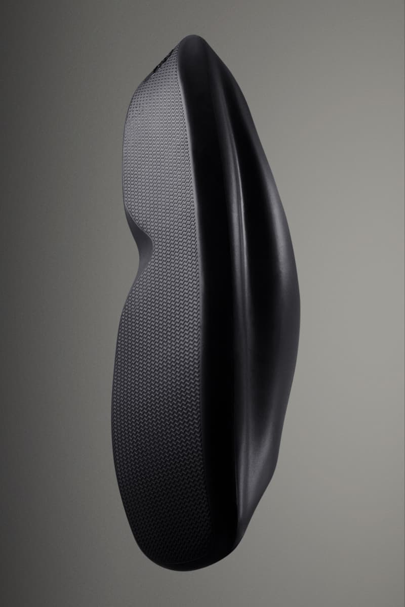 EQLZ 释出全新 1200 拖鞋系列