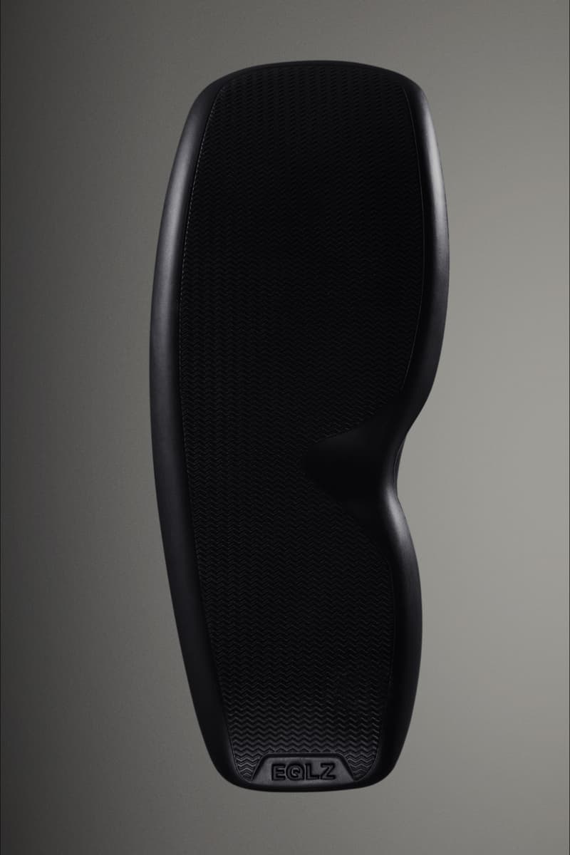 EQLZ 释出全新 1200 拖鞋系列